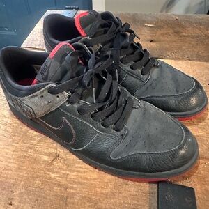 Nike dunks size 14